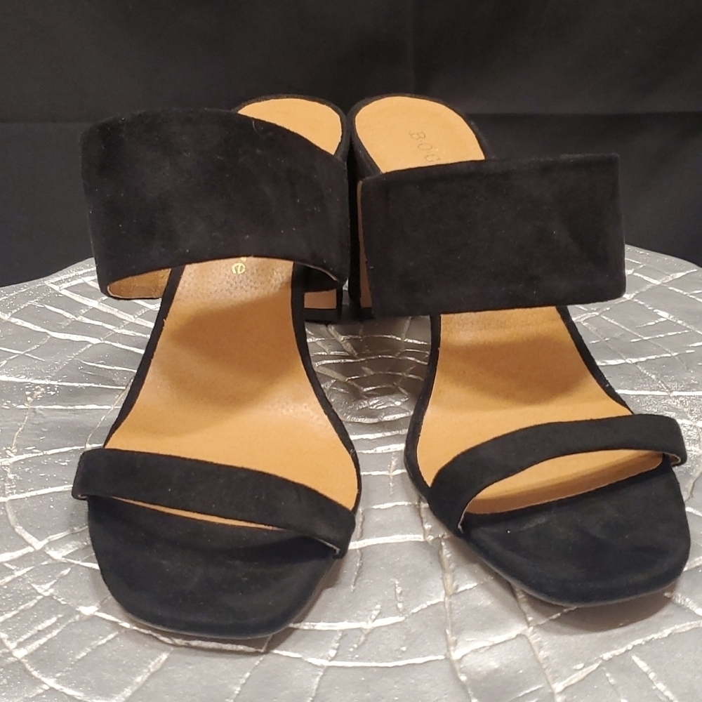 B.O.G Collective Black Heels SZ 8.5